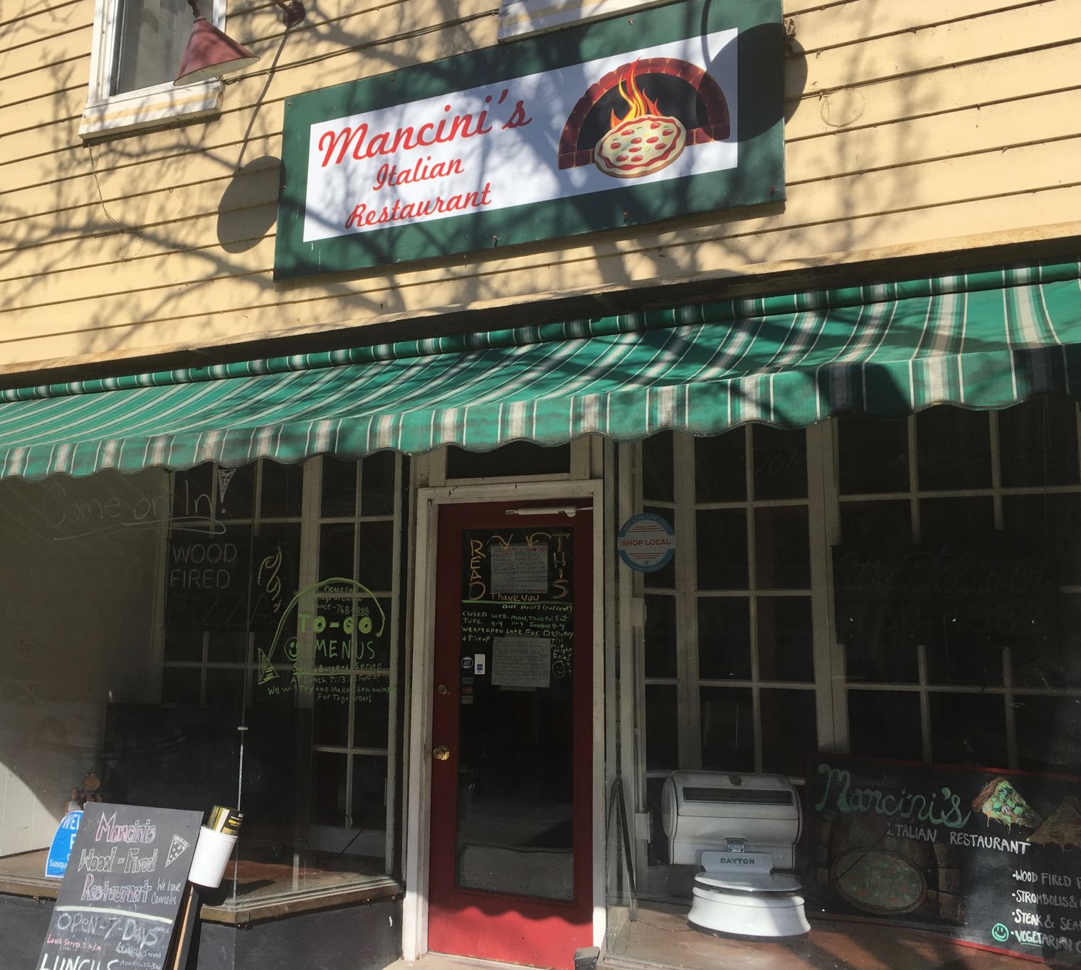 Restaurant owners balance a 'house of cards'